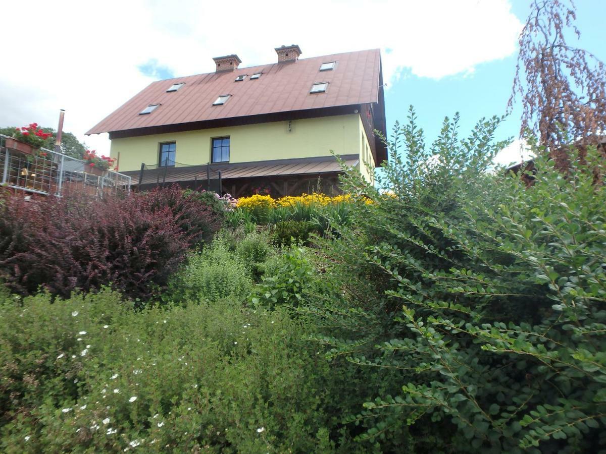 Apartments Vecernik Rokytnice Rokytnice nad Jizerou Exterior photo